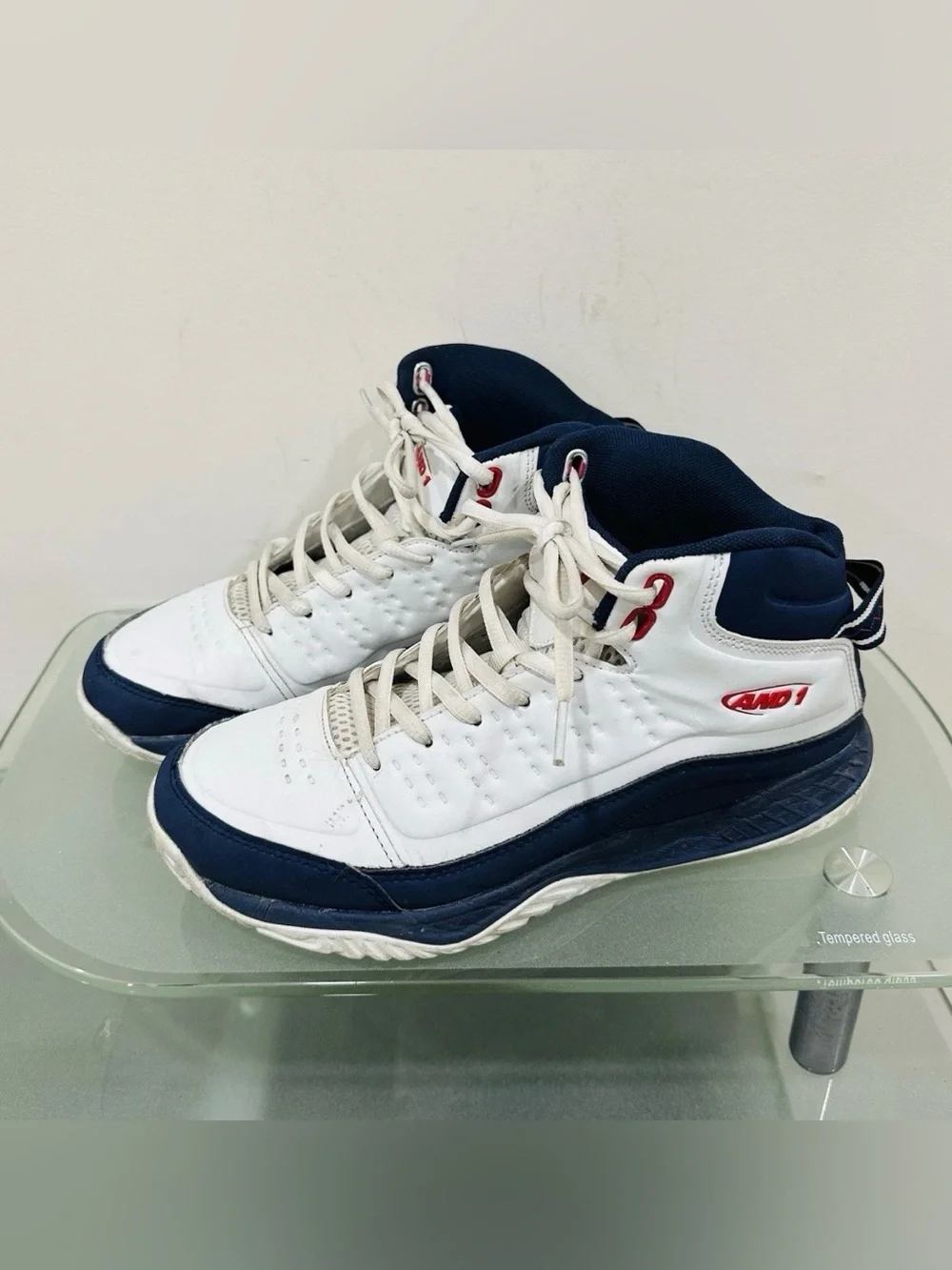 AND1 Pulse 2.0 Basketball  Mens White Sneakers Athletic Shoes AD90080M-WDR  8,5